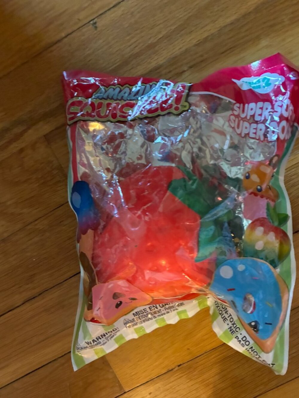 Amazing Squishee Strawberry Collectible Food Squishy Stress Toy - Squish 1